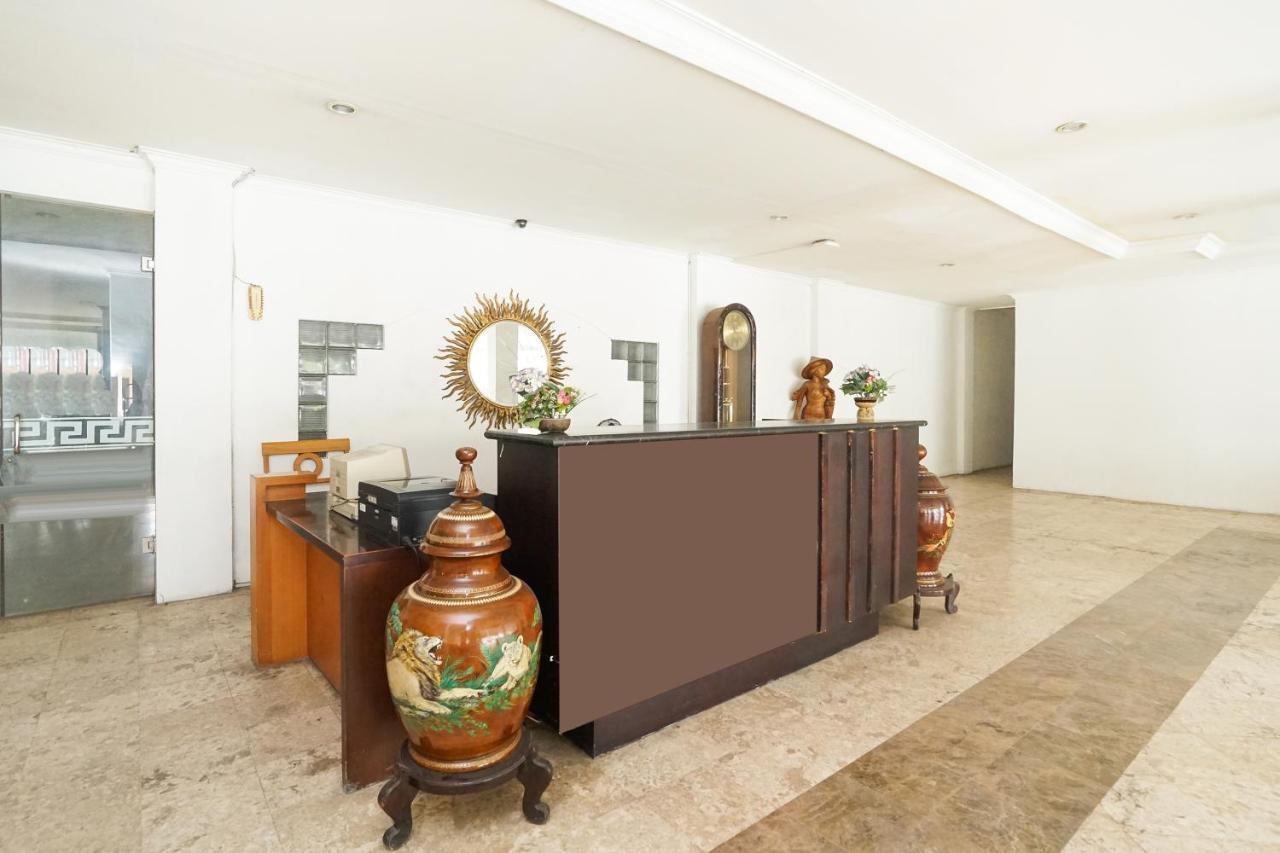 Homestay 3 Surabaya Exterior foto